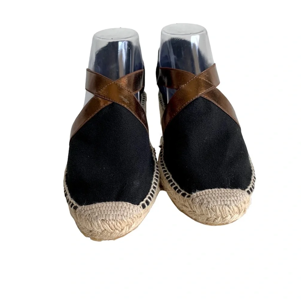 Bettye‎ Muller Espadrilles flats, Black, tan and Bronze slip-on, size 38 or US 7